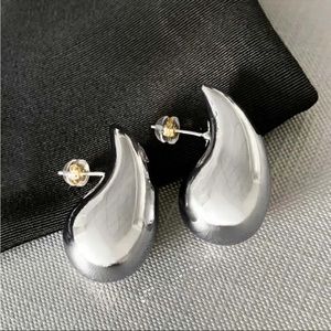 Bottega Veneta style - brand new silver tear drop earrings